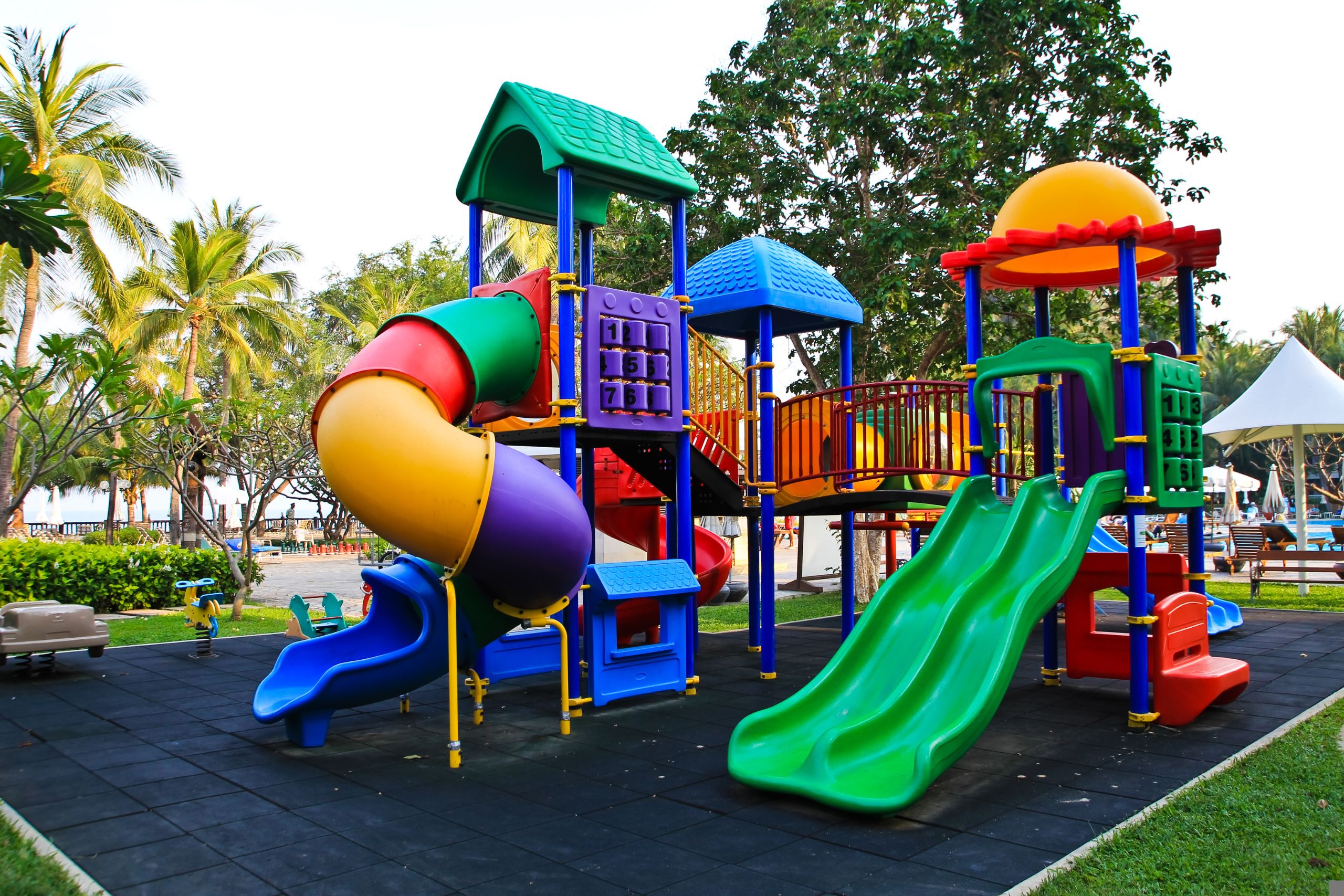 Fort Myers playgrounds and parks sensory-friendly