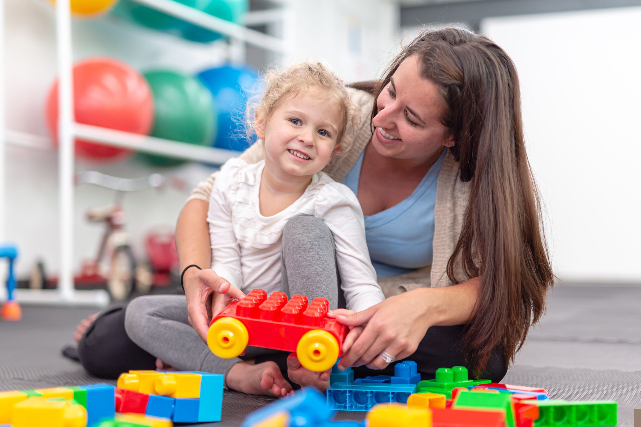 play-based therapy Fort Myers pediatric therapy clinic FOCUS Therapy