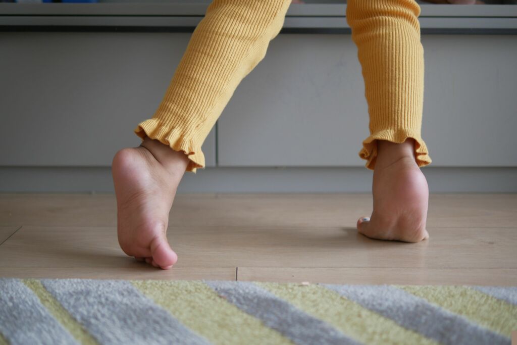 toe walking child Fort Myers occupational therapists