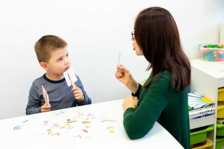 Cleveland speech therapy for child voice disorders